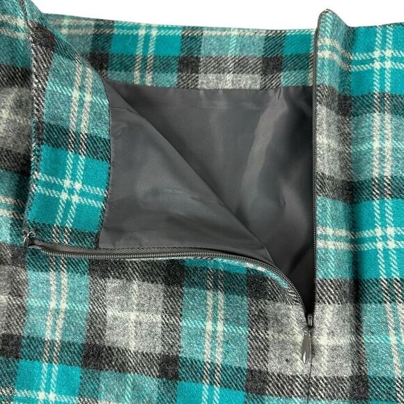 Talbots Wool Blend A-Line Skirt size 10P - Picture 4 of 6